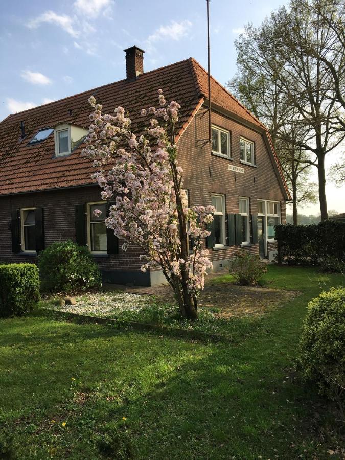 Bed and Breakfast De Viersprong à Laren  Extérieur photo